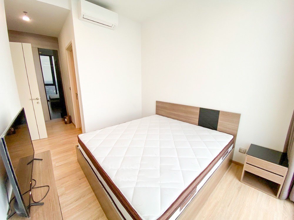 Condo for sale, The Line Phahol-Pradiphat, ceiling height 3.5 meters, clear view, not blocked, very good, hurry up to reserve!!