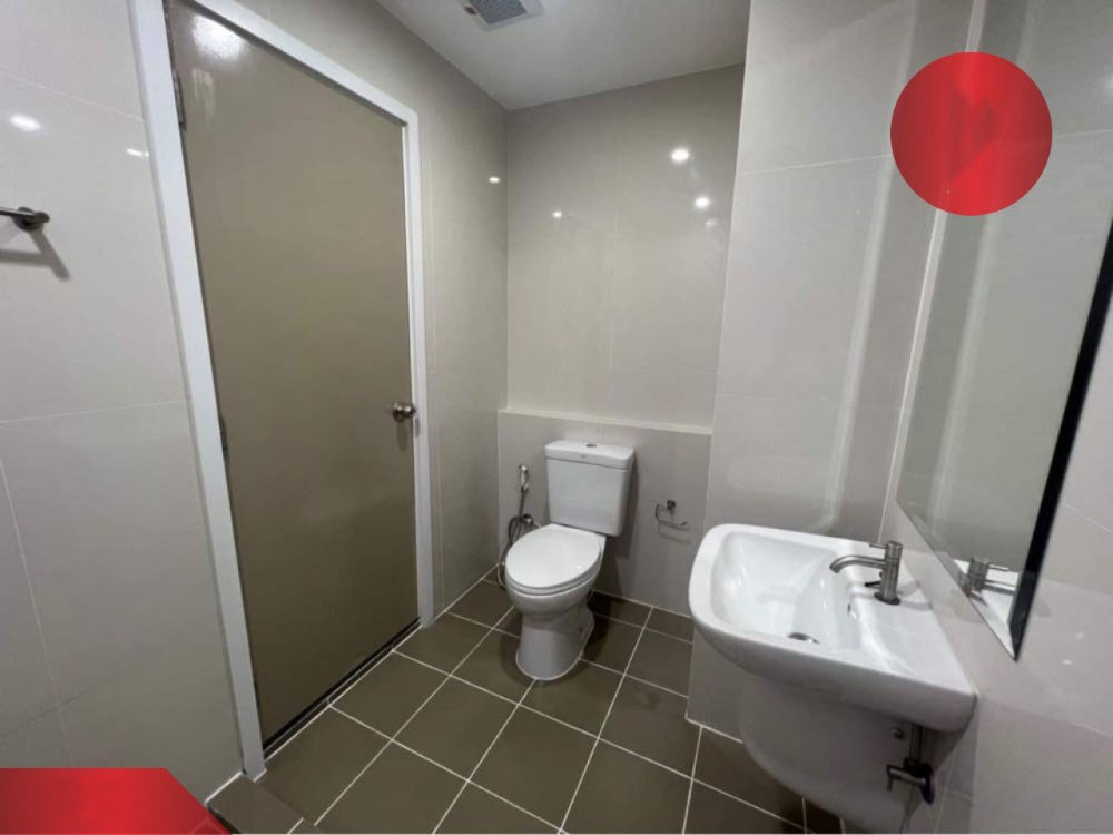 Condo for sale, Lesto Sukhumvit 113, convenient transportation, good location, don't wait, hurry up.