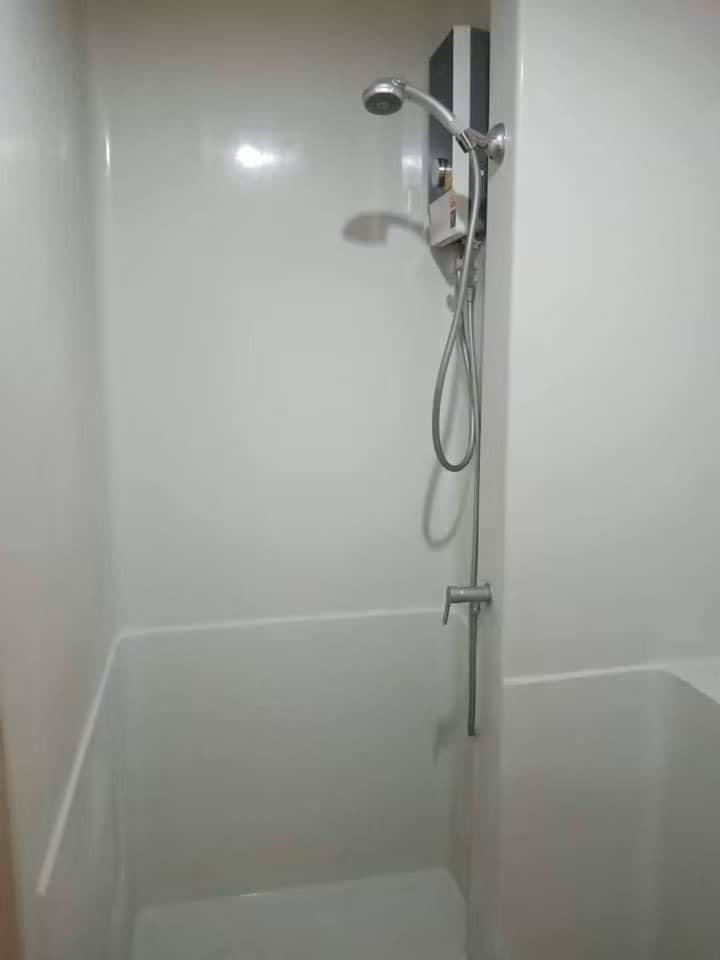 Condo for sale: Aspire Sathorn-Tha Phra, studio room, 8th floor, complete with facilities, good price, don't miss it
