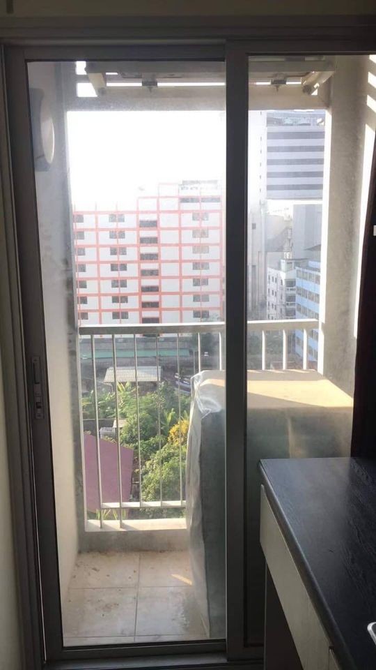 Condo for sale: Aspire Sathorn-Tha Phra, studio room, 8th floor, complete with facilities, good price, don't miss it