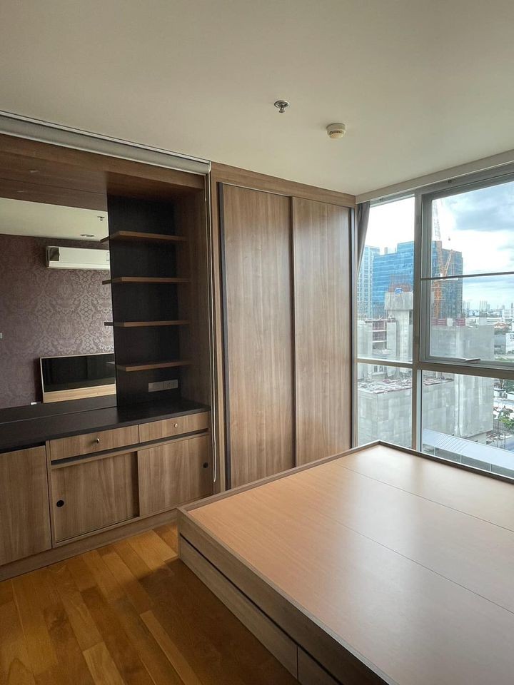 Condo for sale, Abstracts Phaholyothin Park, north, garden view, beautifully decorated, fully furnished. The room has never been rented out.
