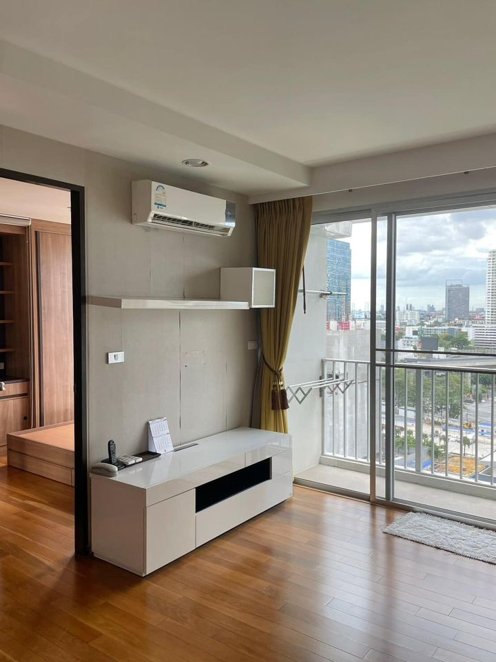 Condo for sale, Abstracts Phaholyothin Park, north, garden view, beautifully decorated, fully furnished. The room has never been rented out.