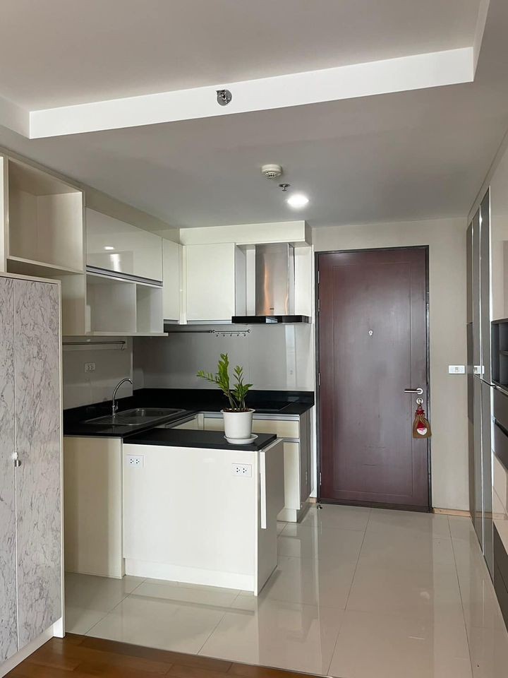 Condo for sale, Abstracts Phaholyothin Park, north, garden view, beautifully decorated, fully furnished. The room has never been rented out.