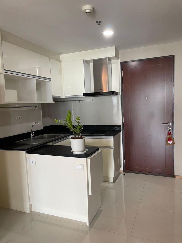 Condo for sale, Abstracts Phaholyothin Park, north, garden view, beautifully decorated, fully furnished. The room has never been rented out.