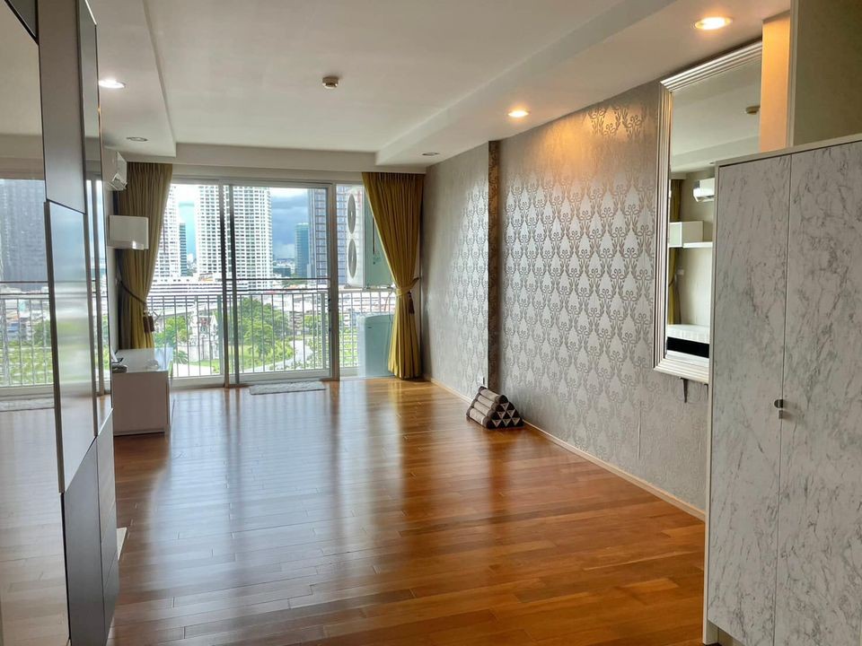 Condo for sale, Abstracts Phaholyothin Park, north, garden view, beautifully decorated, fully furnished. The room has never been rented out.