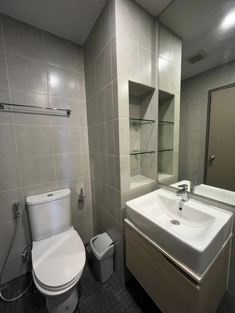 Condo for sale, Ideo O2, ready to move in, very good price, free gifts, book now!