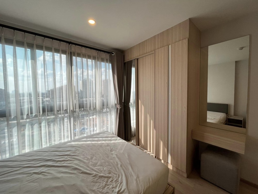 Condo for sale, Ideo O2, ready to move in, very good price, free gifts, book now!