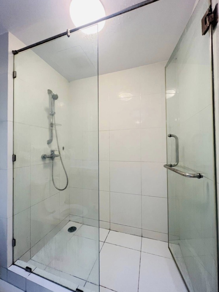 Sell Centric Scene Ratchavipha, pool view, very beautiful, good atmosphere, book now!!