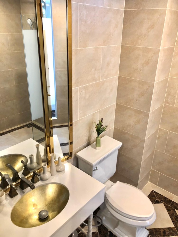 Sale Espana Condo Resort Pattaya (Jomtien) brand new room. never entered Pool view, fully furnished