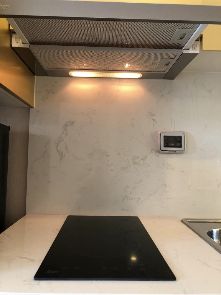 Sale Espana Condo Resort Pattaya (Jomtien) brand new room. never entered Pool view, fully furnished