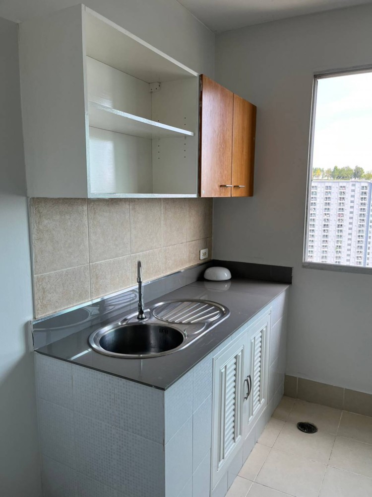 Condo for sale and rent, City Home, Tha Phra intersection, pool view, facing cool wind direction, do not miss it!!