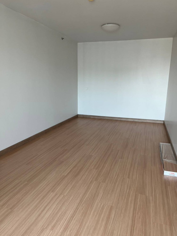 Condo for sale and rent, City Home, Tha Phra intersection, pool view, facing cool wind direction, do not miss it!!
