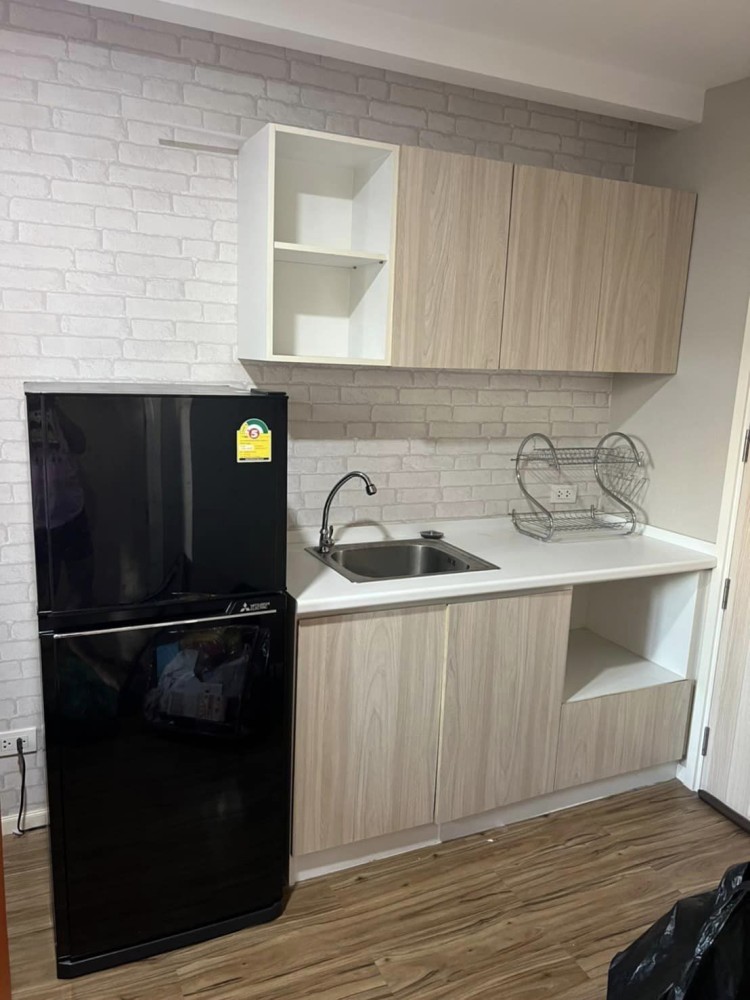 Sell / rent Grand Wutthakat 53 1 bedroom, 1 bathroom, fully furnished + electrical appliances, book now.