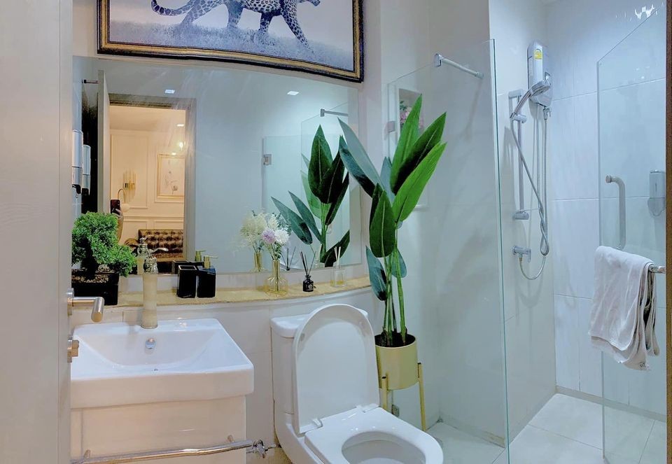 Sell / rent Life Asoke-rama9 condo, ready to move in Good built-in, great value, you shouldn't miss it.