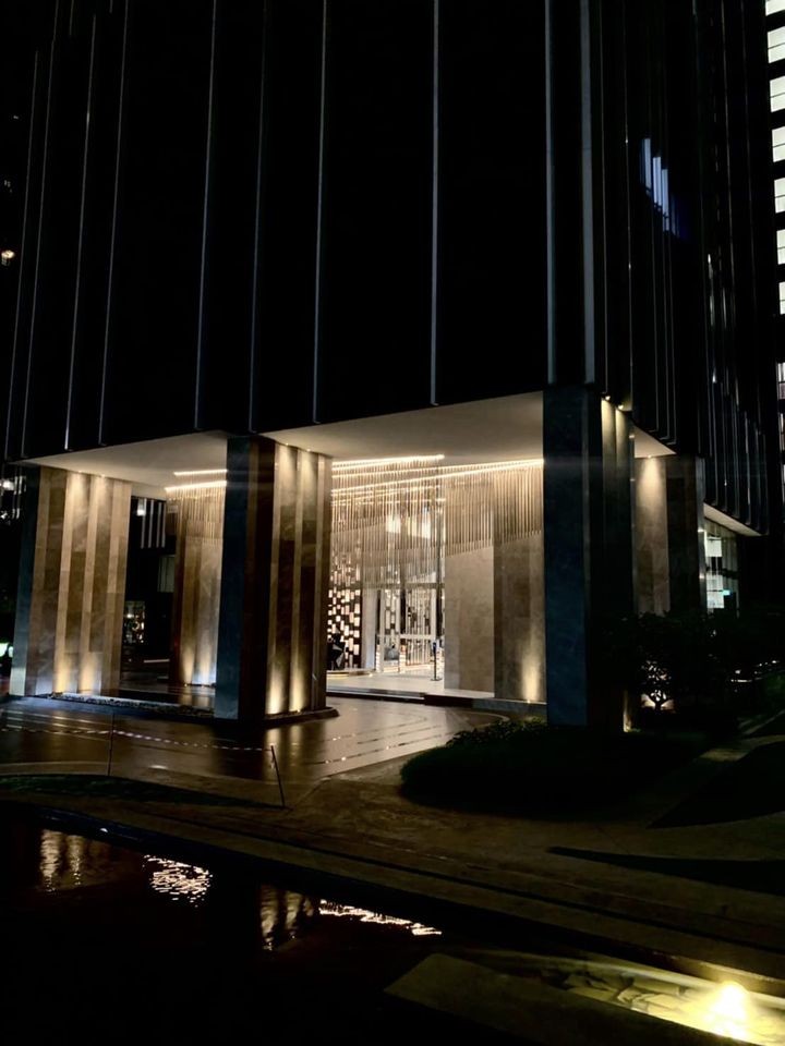 Sell / rent Life Asoke-rama9 condo, ready to move in Good built-in, great value, you shouldn't miss it.