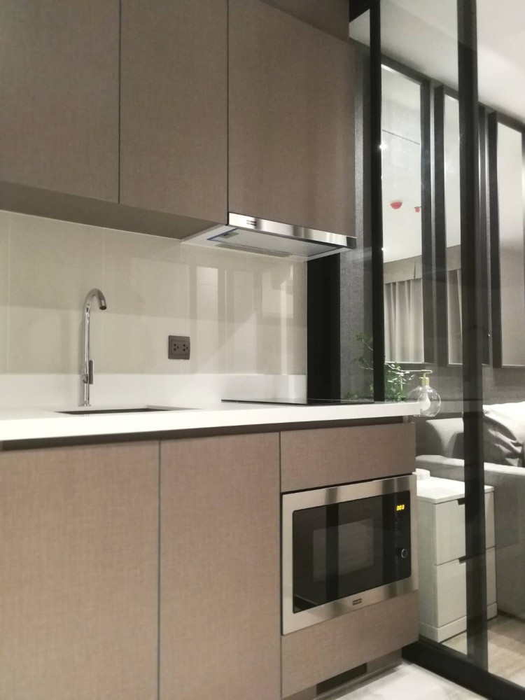 Sale, rent, Rhythm Ekkamai condo, high floor, north, fully furnished, ready to move in, central, book now
