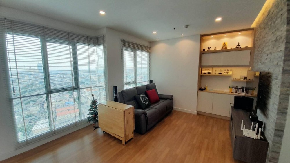 Condo for sale, rent, Lumpini Place Ratchada-Sathu, high floor, loft style, beautiful Bangkok view, fully furnished