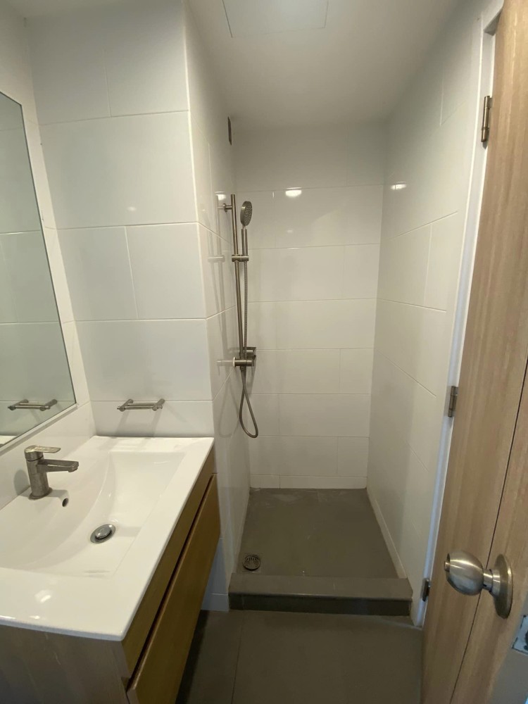 Condo for sale / rent, The Excel Khukot, Studio room with furniture and electrical appliances, ready to reserve.