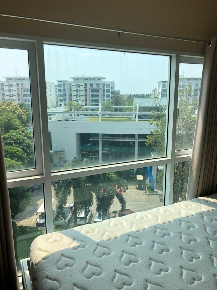 Sell / rent Metro Park Sathorn Condo, furniture + complete electrical appliances The most corner room Hurry up to reserve it.
