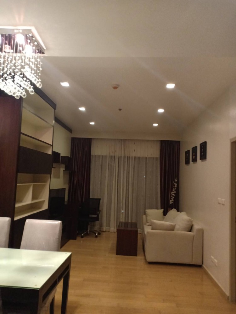 ขาย ให้เช่าด่วน!! คอนโด โนเบิล รีวิล ชั้น 10 ห้องสวย ราคาดี หิ้วกระเป๋าพร้อมเข้าอยู่ได้ทันที จองเลย!