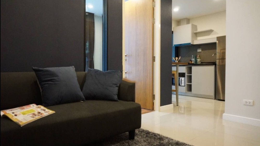 Urgent sale!! Condo Zenith Place, Sukhumvit 42, 2nd floor, Building B, beautiful room, fully furnished, ready to move in. Don't miss it!!