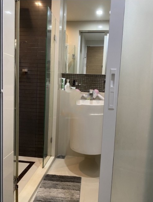 ขายด่วน!! คอนโด ริทึ่ม สุขุมวิท 50 ชั้น 12 ห้องสวย เฟอร์ครบ พร้อมเข้าอยู่ได้ทันที รีบจองเลย!!