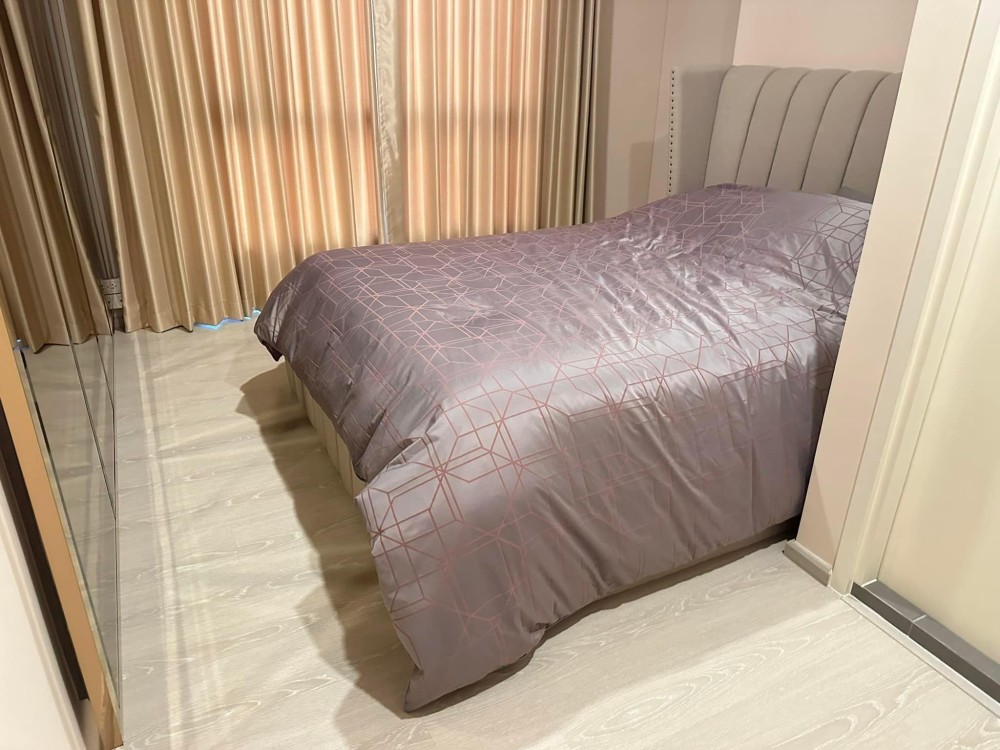 Rent Knightbridge Phaholyothin Interchange, corner room, fully furnished, no block view, balcony view, book now images