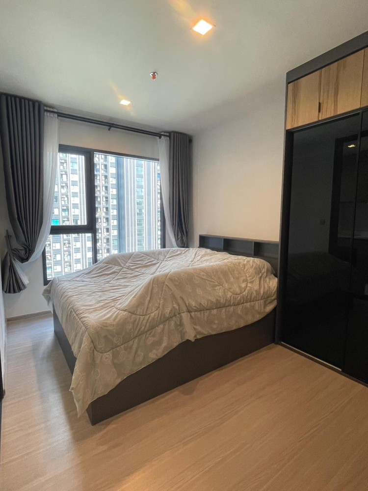 Condo for rent, Life Asoke Hype, studio room, 24th floor, high view with complete facilities, book now.