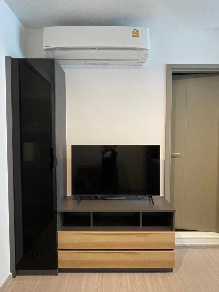 Condo for rent, Life Asoke Hype, studio room, 24th floor, high view with complete facilities, book now.