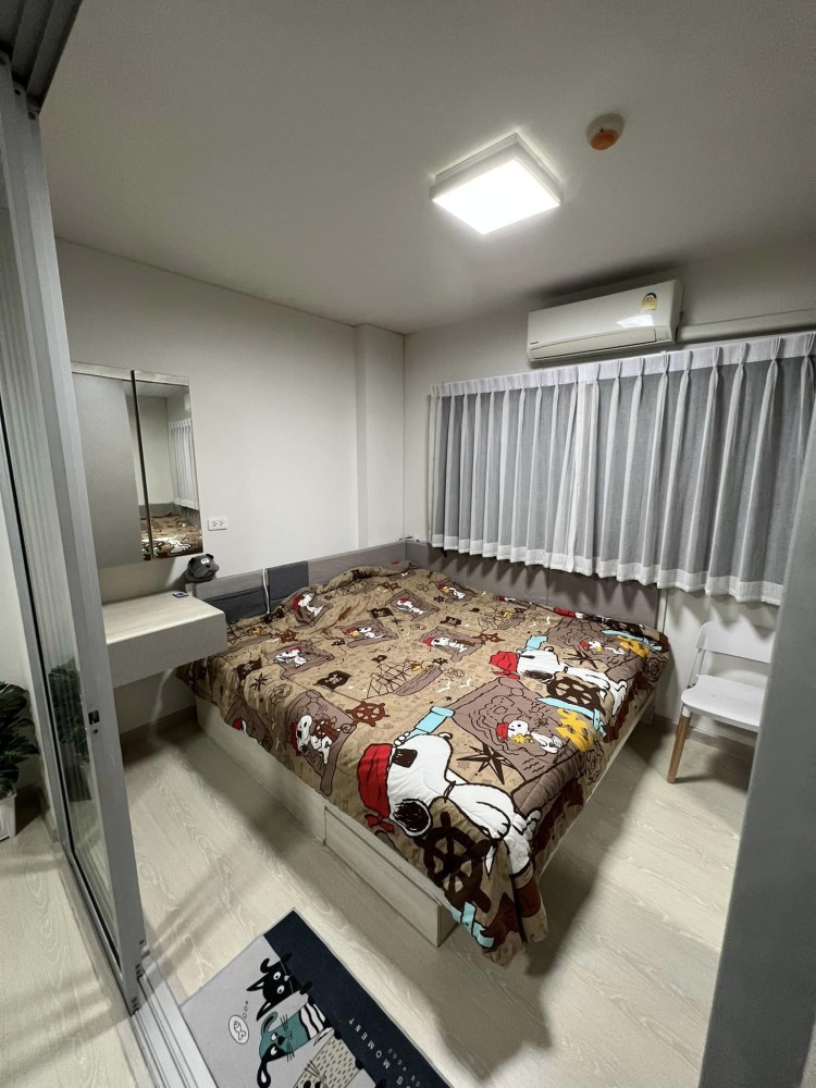 Condo for rent, Niche ID Serithai, clean white tone room comfortable price plus a built-in washing machine, don't miss out
