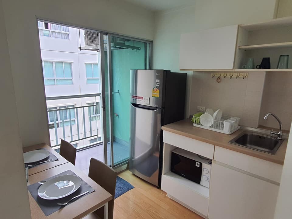 Rent Lumpini Ville Sukhumvit 109, partitioned room Comes with all amenities. Reservation required.