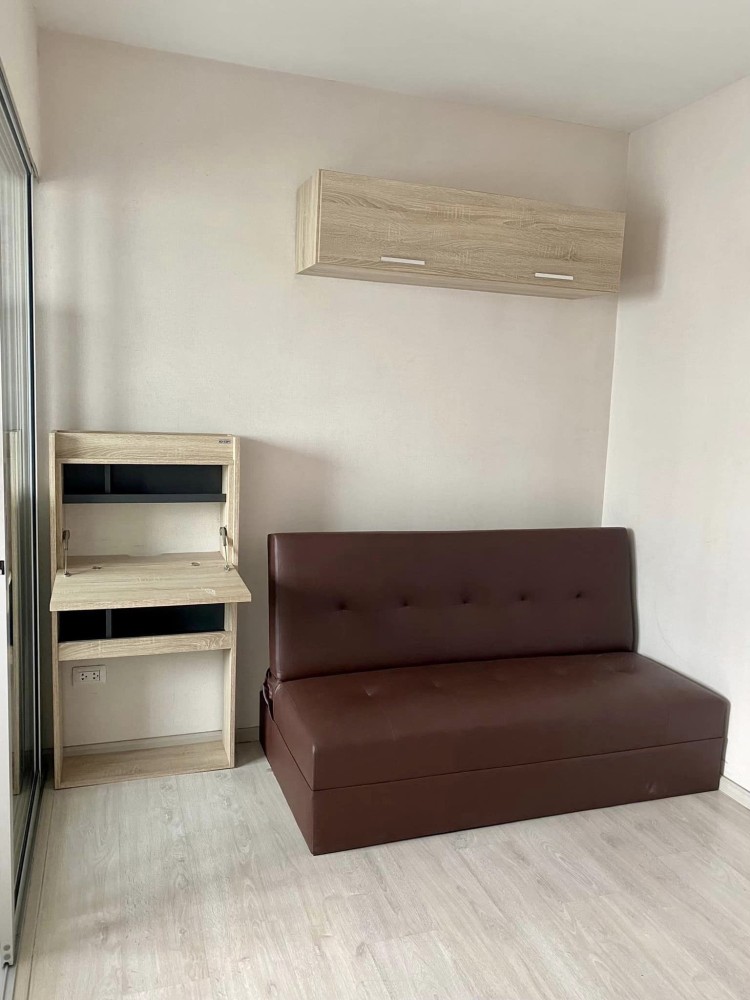 It has arrived. Condo Plum Condo Park Rangsit Phase 2. Nice and nice room. Ready for rent today. Book now. Hurry up.