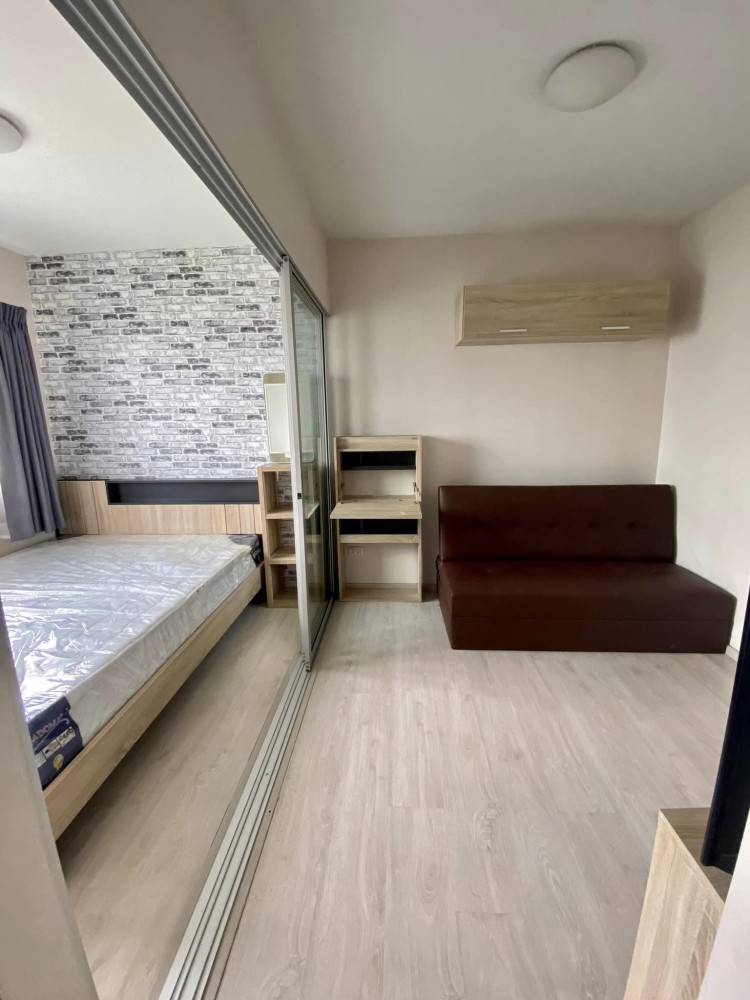 It has arrived. Condo Plum Condo Park Rangsit Phase 2. Nice and nice room. Ready for rent today. Book now. Hurry up.