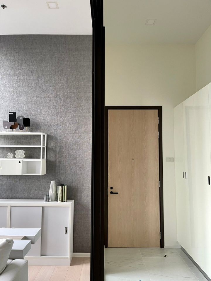 Wow, DUPLEX room, decorated very nicely, 21st floor, best view, book now at Chewathai Residence Asoke for rent.