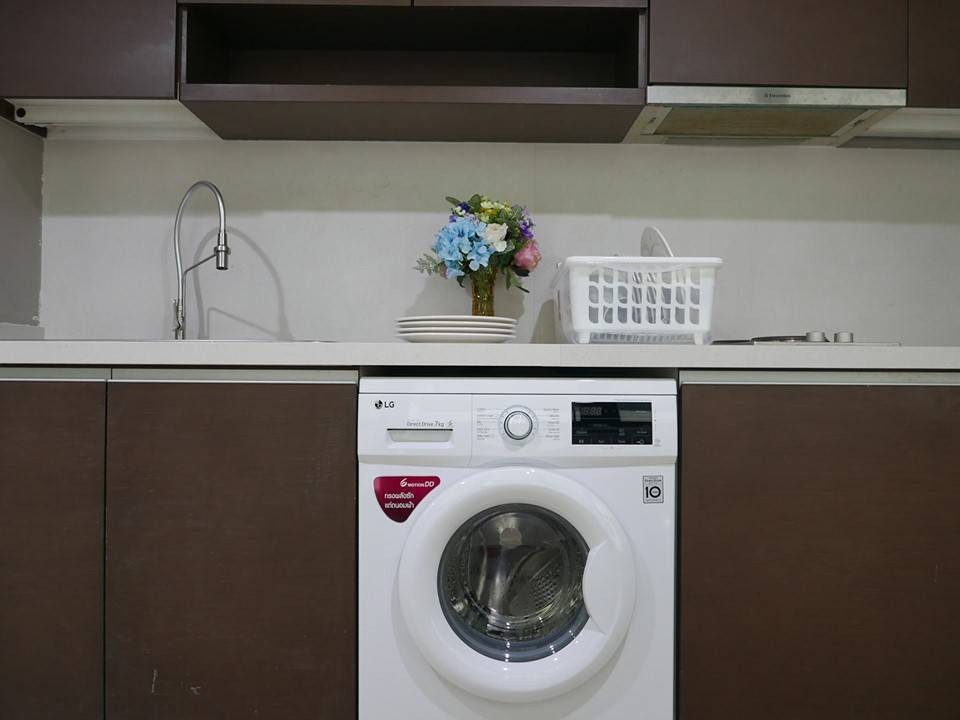 Rent Fifty Nine Heritage Sukhumvit 59 near BTS, convenient transportation, fully furnished, ready to move in, book now.