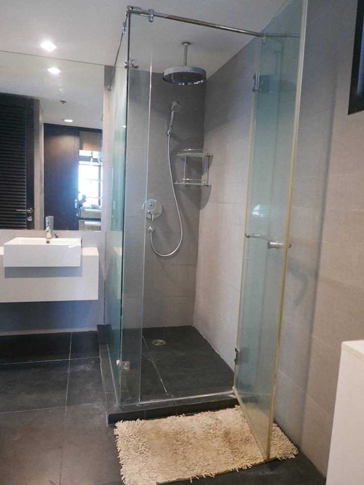 Rent Fifty Nine Heritage Sukhumvit 59 near BTS, convenient transportation, fully furnished, ready to move in, book now.