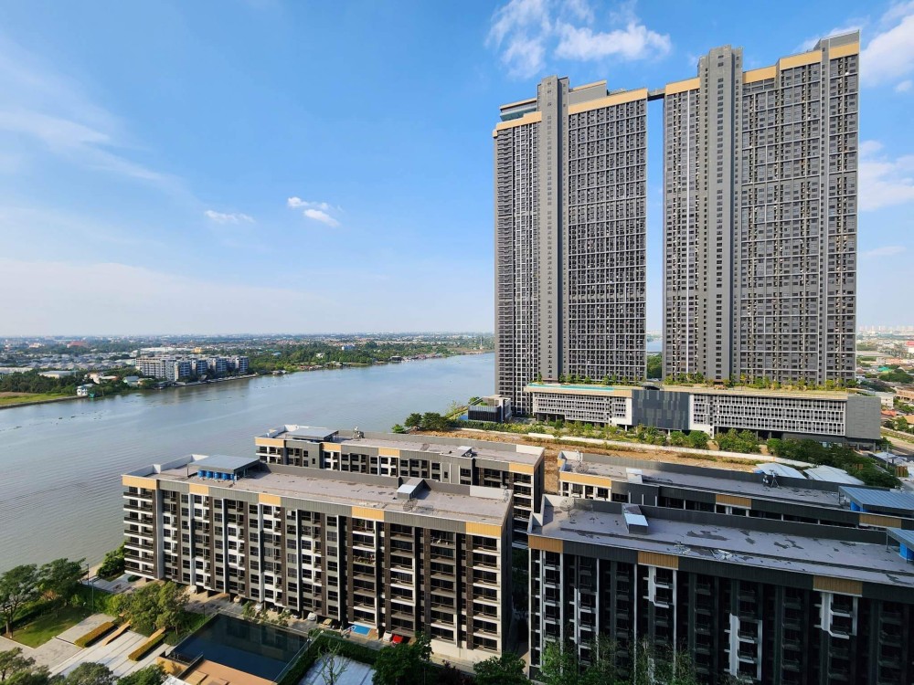 For sale, The Politan Rive, for rent, 1 bedroom, 1 bathroom, 1 living room, size 30.5 sq m., good price, hurry to reserve.