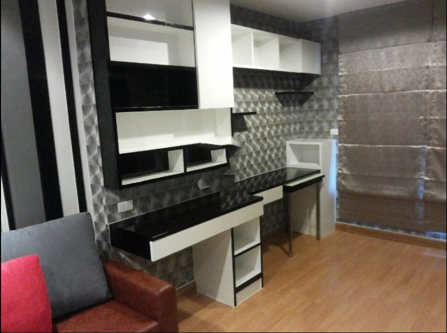 For rent!! Condo The Aspire Rama 4, size 1 bedroom, 16th floor, Building A, fully furnished, ready to move in, don't miss it!!