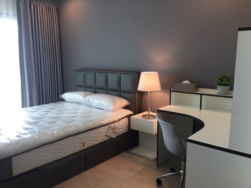 For rent!! Rhythm Rangnam Condo, 9th floor, beautiful room, well decorated with furniture, ready to move in. Don't miss it, hurry up and book now!!