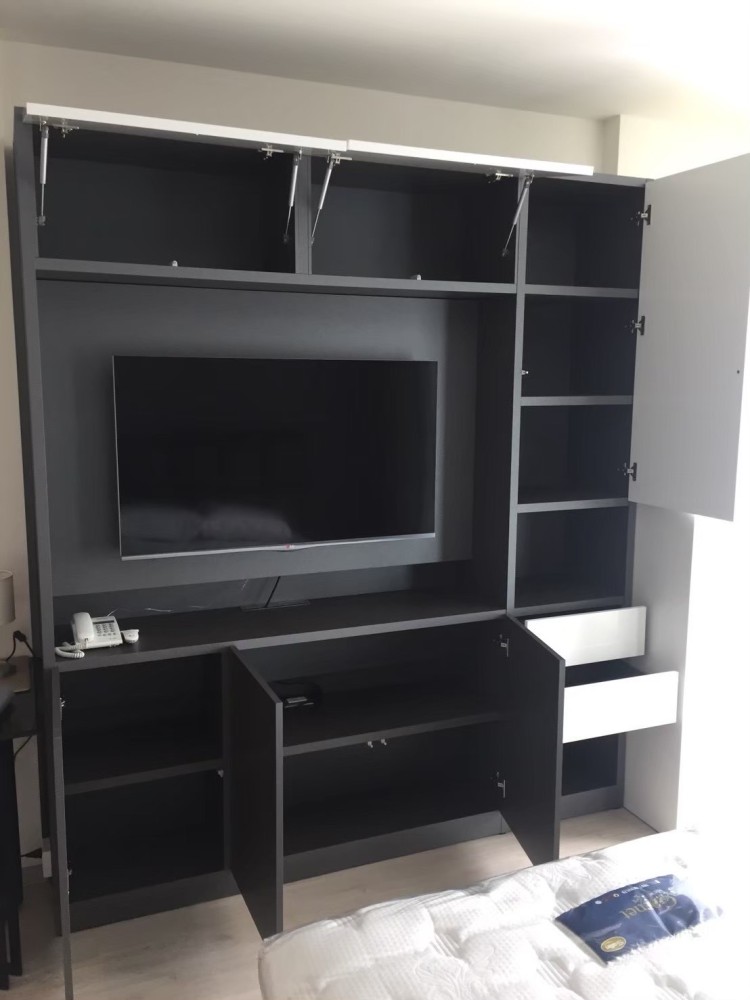 For rent!! Rhythm Rangnam Condo, 9th floor, beautiful room, well decorated with furniture, ready to move in. Don't miss it, hurry up and book now!!
