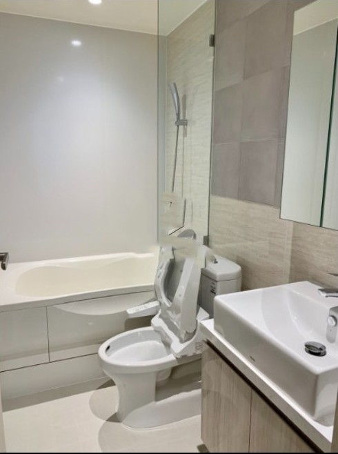 For rent!! Condo Runesu Thonglor 5, decorated in Japanese style, fully furnished, ready to move in, convenient transportation, good location!!