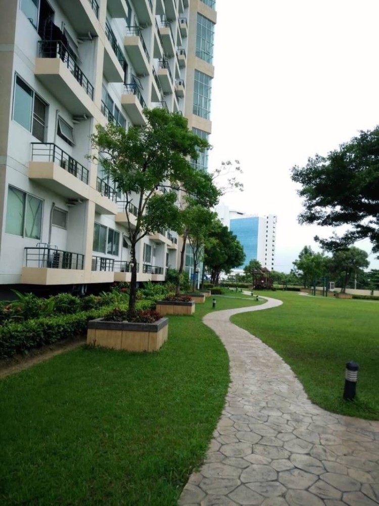 For rent!! Condo Supalai Park Srinakarin, beautiful room, fully furnished, ready to hold the bag, move in immediately, don't miss it!!