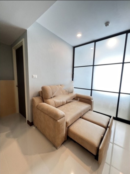 For rent!! Condo Supalai Premier Charoennakorn, 7th floor, size 1 bedroom plus, fully furnished, ready to move in, don't miss it!!