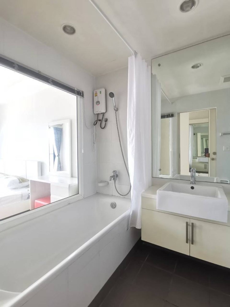 ให้เช่า!! คอนโด เดอะ ซี้ด มิงเกิ้ล สาทร-สวนพลู ตกแต่งสไตล์ Modern Minimal Design พร้อมอยู่ จองเลย!!