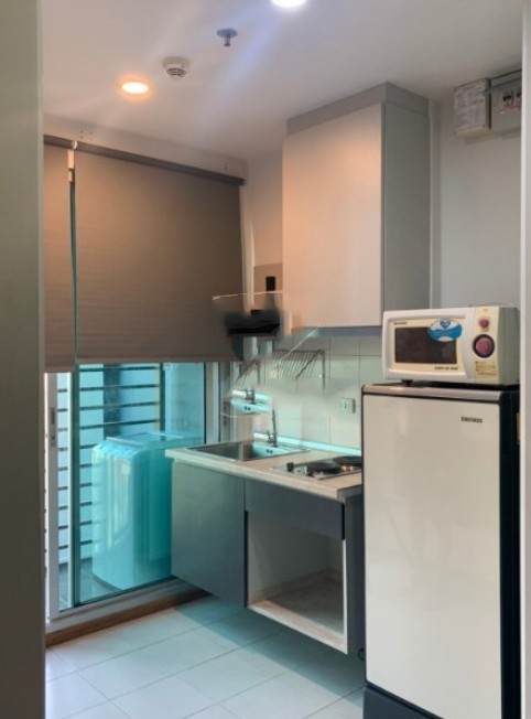 For rent!! Condo The Base Sukhumvit 77, 11th floor, Building B, beautiful room, fully furnished, ready to move in. Don't miss it!!
