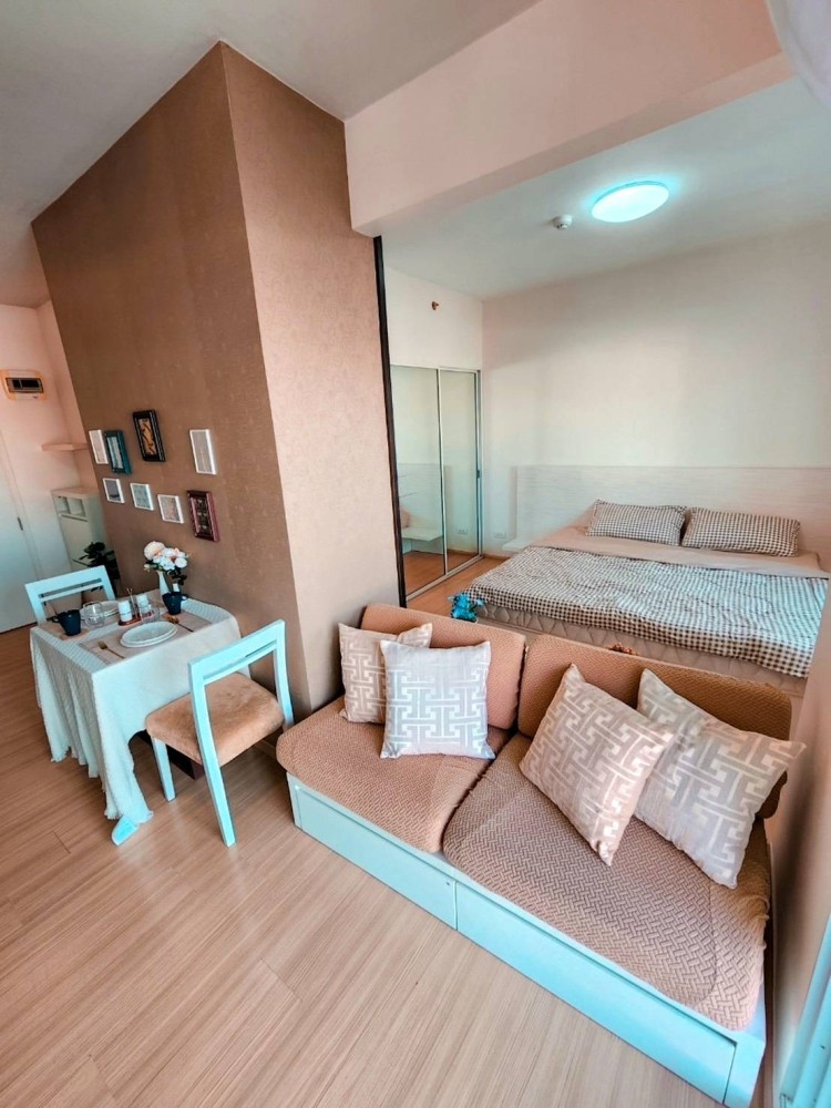 For rent!! Condo A Space Asoke-Ratchada, 10th floor, Building D, beautiful room, fully furnished, ready to move in. Don't miss it, book now!!