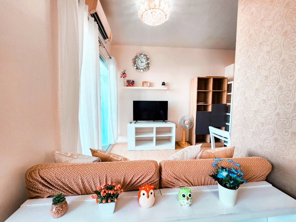 For rent!! Condo A Space Asoke-Ratchada, 10th floor, Building D, beautiful room, fully furnished, ready to move in. Don't miss it, book now!!