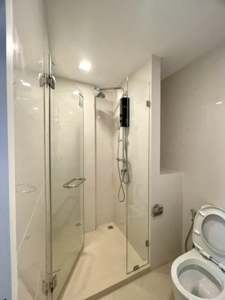 For rent!! Metro Luxe Ratchada, 3rd floor, beautiful room, fully furnished Ready to move in immediately, don't miss it!!