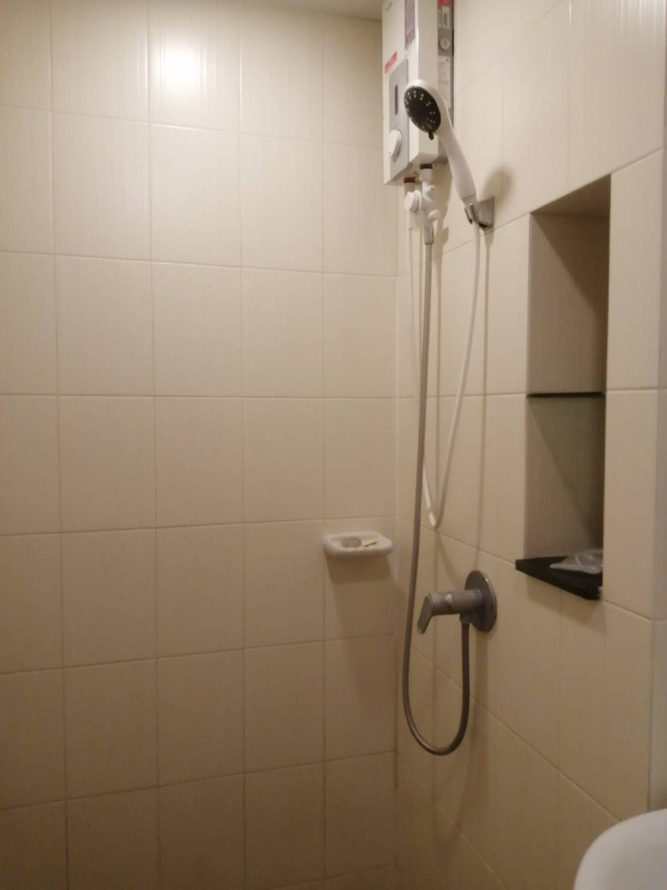 Condo for rent, The Cube Plus Minburi, beautiful room, good location, near the BTS, convenient transportation, ready to move in, book now.