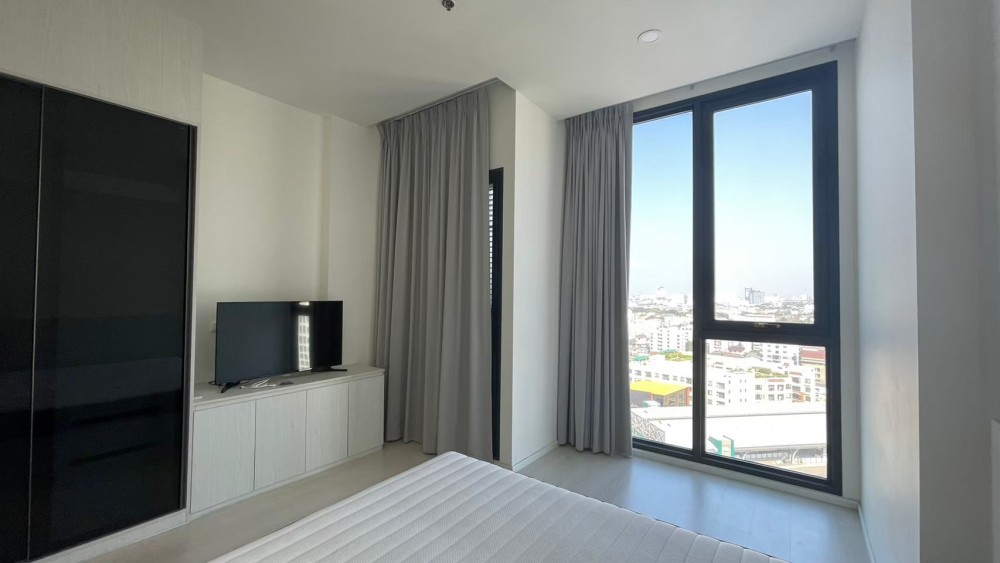 For rent Massarine Ratchayothin, 15th floor, beautiful room, fully furnished and electrical appliances, book now.